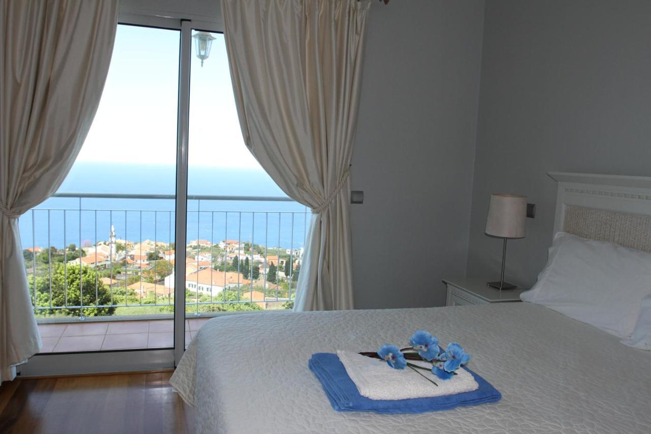 Villa Abreu - A Wonderful Ocean View Calheta  Esterno foto